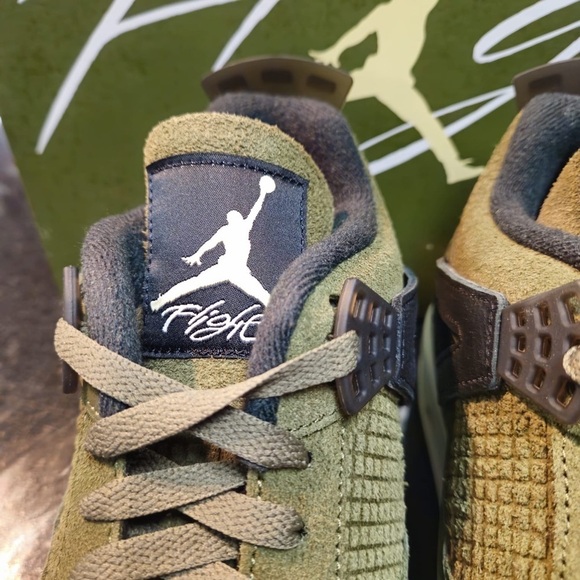 Nike Air Jordan 4 Retro SE Craft Medium Olive sz 12 main image 4